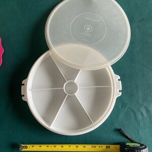 Vintage Tupperware #405 divided tray with lid